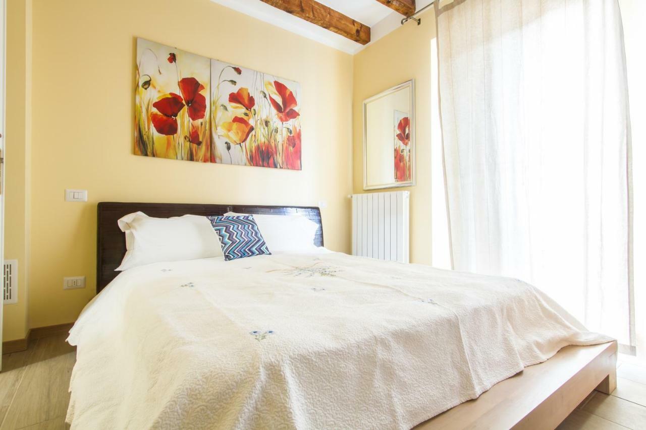 B&B Antico Cortile Milan Bagian luar foto