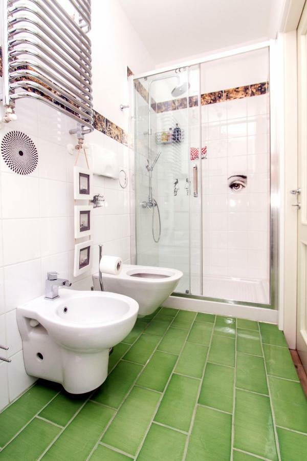 B&B Antico Cortile Milan Bagian luar foto
